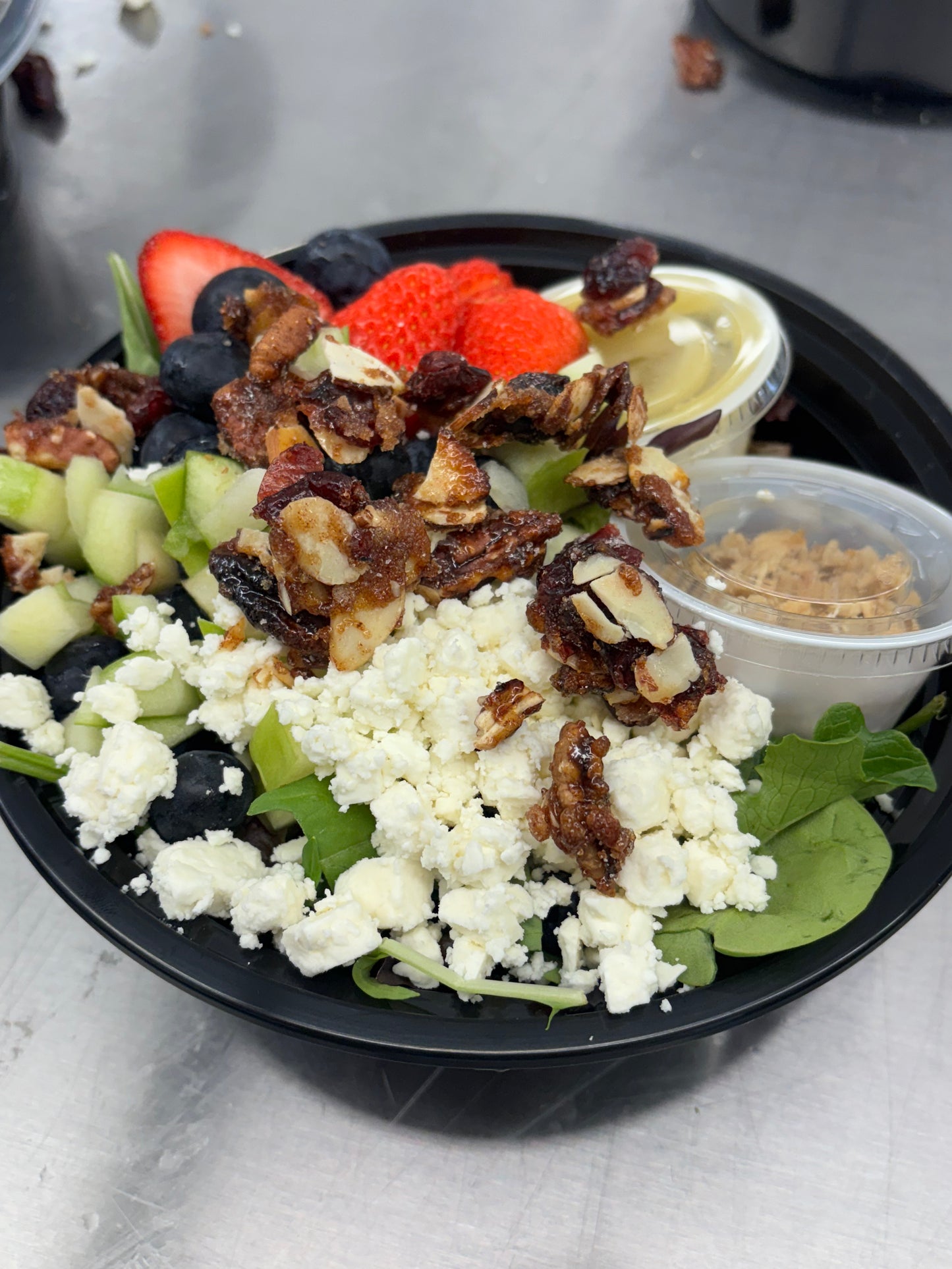 Macro Market Fresh Salad